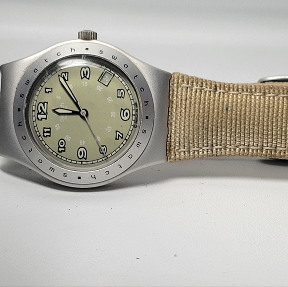 SWATCH IRONY WATCH - Picture 10 of 12